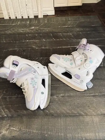 "Schwinn" girl's size Y12-2 adjustable ice skates, View more