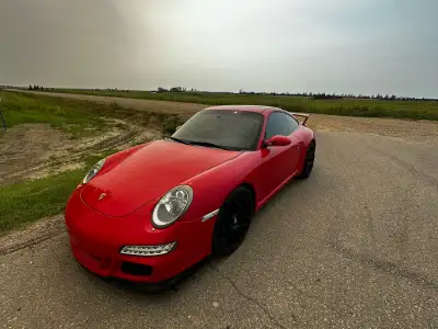 This is in mint condition. Garage stored in winter. Feast your eyes on this sleek, used Porsche 911,...