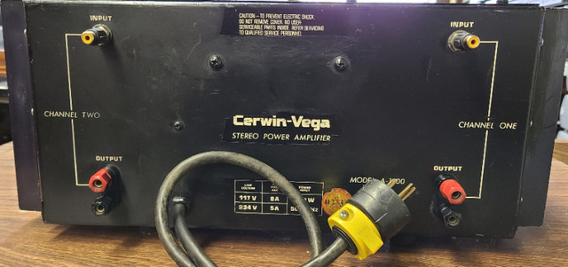 CERWIN VEGA A-1800I POWER AMPLIFIER in Stereo Systems & Home Theatre in City of Toronto - Image 2