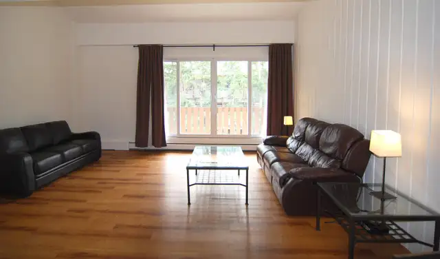 2 bedroom Apartment for rent in Banff