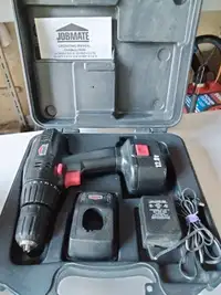 Drill Set. Complete with charger, battery and charging cable.