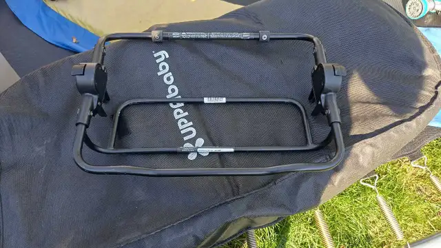 Uppa Vista Stroller with accessories in Strollers, Carriers & Car Seats in City of Toronto - Image 9