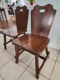A SET OF BLAINVILLE SIDE CHAIRS ( six chairs)ELM HARDWOOD CONST