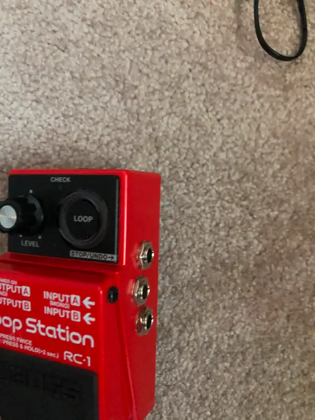 BOSS Loop Station RC-1 looper Pedal. Like new.  99.00 obo in Amps & Pedals in Edmonton - Image 4