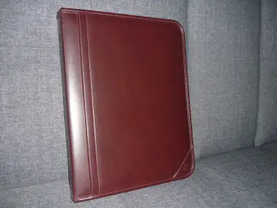PORTEFOLIO DE PRÉSENTATION, View more