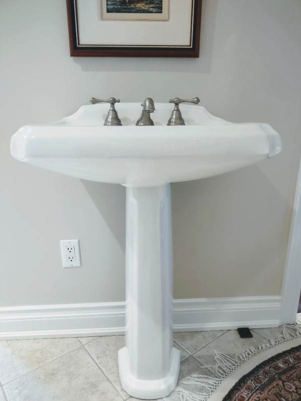 Sink Vanity - Pedestal in Plumbing, Sinks, Toilets & Showers in Oakville / Halton Region
