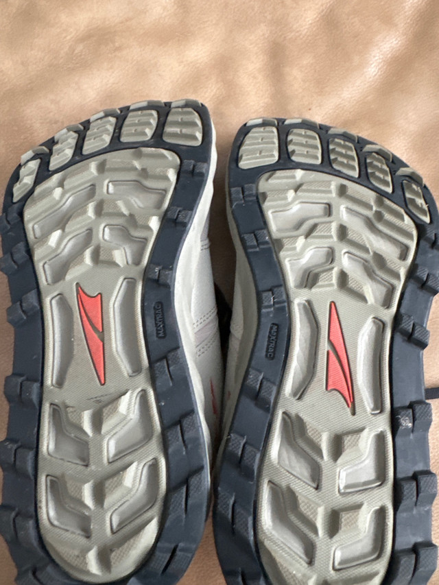 Altra Superior 5 in Men's Shoes in Ottawa - Image 3