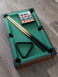 Children's Pool Table Set