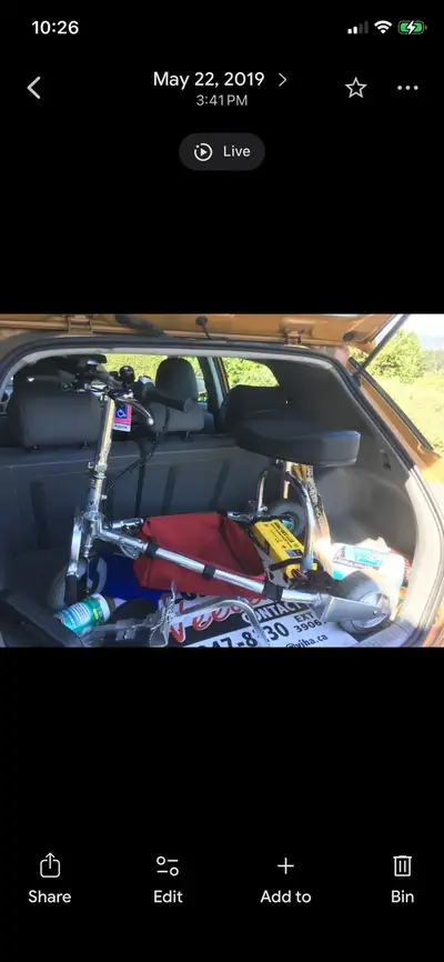 Lightest mobility scooter with battery and battery bag, electronics cover. Drive right up to airline...