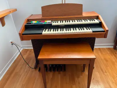 Orgue avec banc, View more