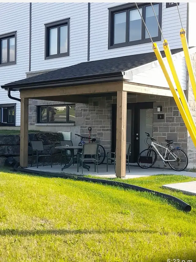 TRÈS BEAU CONDO À WATERVILLE