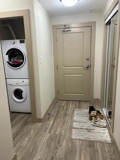 Lease takeover in downtown Edmonton Available December 1, 2025 Lease ends August 31, 2026 Included:...