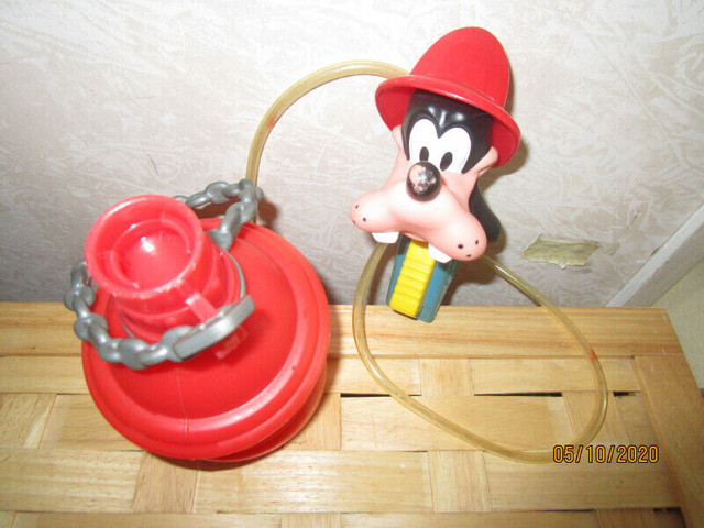 VINTAGE DISNEY GOOFY in Arts & Collectibles in Port Alberni - Image 2