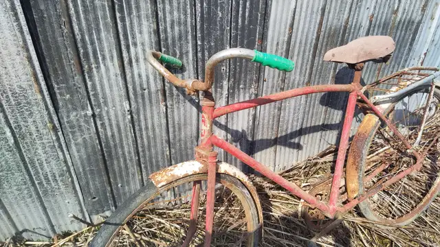 1940s antique CCM bicycle original in Other in Norfolk County - Image 6