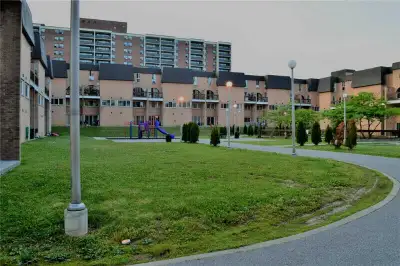 Discover your ideal living space in this inviting condo townhouse located at 100 Mornelle Court. Wit...