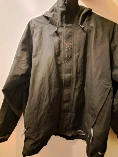 Blurr Cypher Gore-Tex Men's jacket size medium, View more