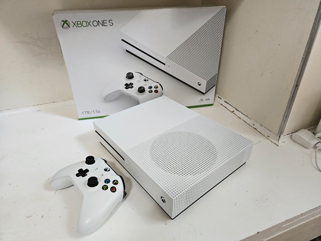 Xbox One S Console 1TB in XBOX One in Winnipeg