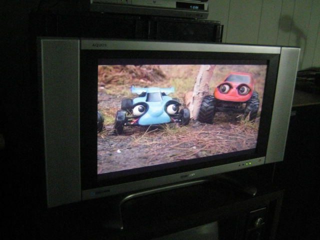 SHARP 26"  LCD in TVs in Ottawa - Image 2