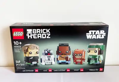 Brand New / Unopened Retired Item Item #40623 / 549 Pieces Battle of Endor Heroes Smoke and pet free...