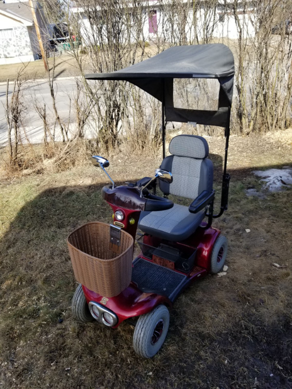 Scooter Shoprider 300 Lb in Health & Special Needs in Prince George