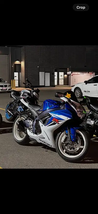 2011 Suzuki GSX R 600 M4 GP Muffler Tinted Windscreen Pirelli Diablo Rosso IV Purchased from Motorwa...