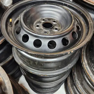 Jante Toyota corola 15. Et. 16 pc avec ou sans tpms. St hubert 514 993 6971