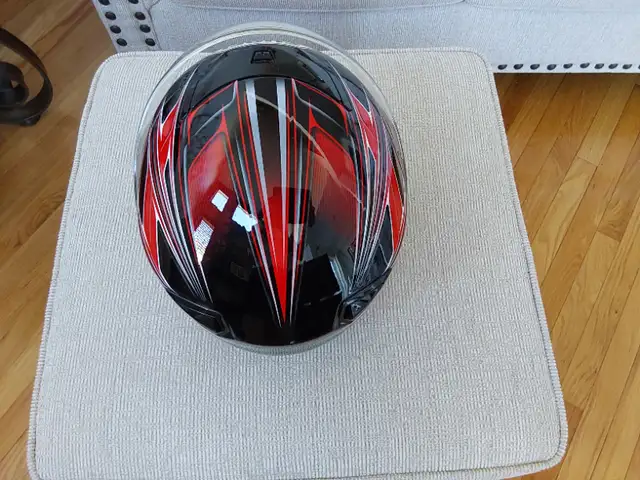 XS - Shoei helmet QWEST-TZ-X in Motorcycle Parts & Accessories in Ottawa - Image 5