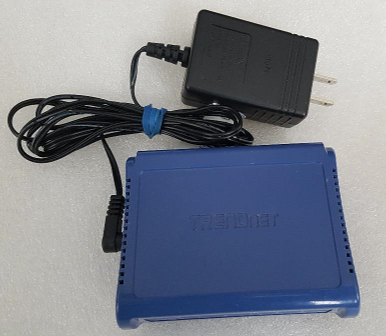 TRENDNET Routers / Network switches Complete with power adapters, View more