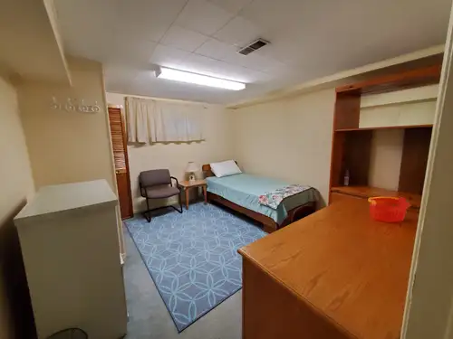 Furnished Room for Rent – All Inclusive – Bayview & Sheppard Location: 17 Caracas Road, Toronto, M2K...