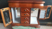 Wooden Jewelry Case with 2 Etched Glass Doors + 4 Drawers Great