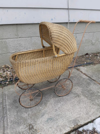 Vintage 1930's 40's ? wicker baby doll buggy