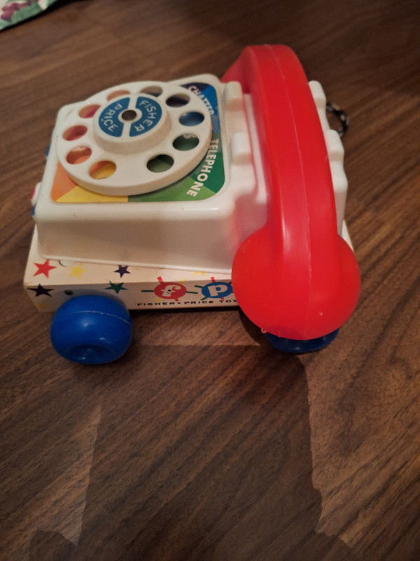 Vintage Fisher Price 'Chatter' Telephone in Toys & Games in Edmonton - Image 4