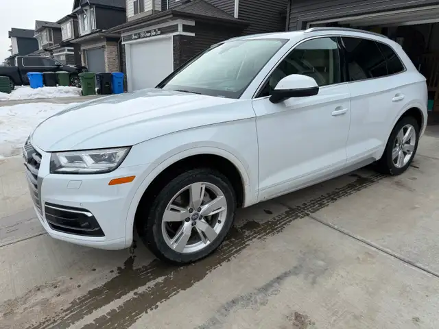 2018 Audi Q5 in Cars & Trucks in Calgary - Image 2