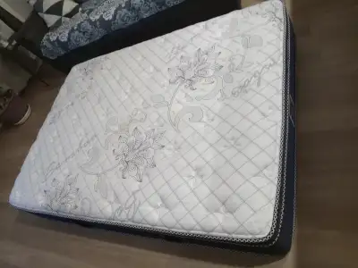 Full/Double Never Used Dreamstar EuroTop Mattress & Metal Bed Fr, View more