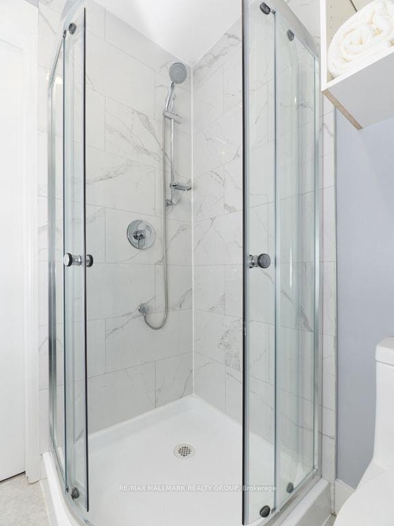 Female‑Only Rooms • uOttawa • $950–$1,250 All‑In 4