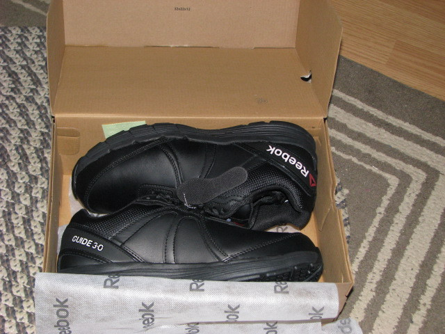 Brand New Reebok Work Shoes in Men's Shoes in Sudbury - Image 4