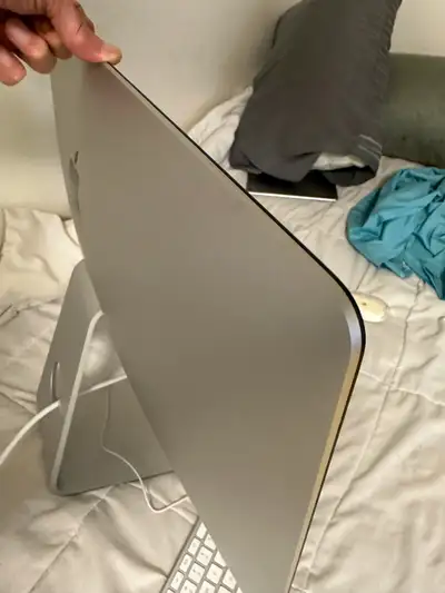 IMAC LATE 2013 I5 3.4GHZ Q.C 32GIG 1.03TB 27INCH FULL UNLOCK, View more
