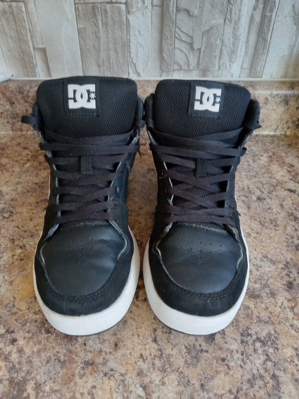 DC shoes, size 7 in Men's Shoes in Nelson