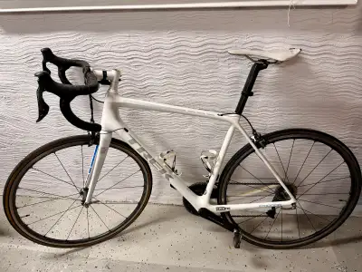 Trek Emonda SL8 11 speed DI2 Carbon Road Bike, View more