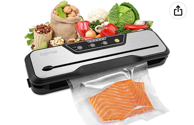Vacuum sealer and bags in Other in Hamilton