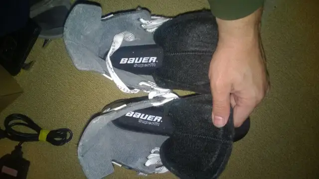 Bauer Impact 1000 SR Hockey Skates SIZE 9.5 US in Hockey in Mississauga / Peel Region - Image 10