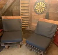 Ensemble de deux fauteuils pour terrasse fabriqués avec Amour ❣️