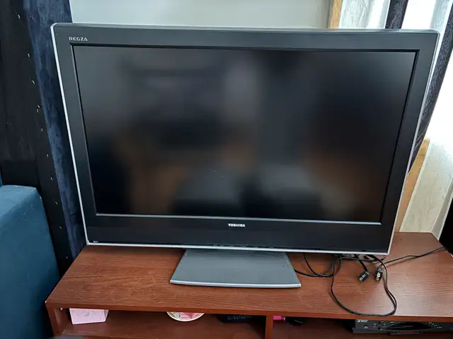 Toshiba TV in TVs in Ottawa - Image 2
