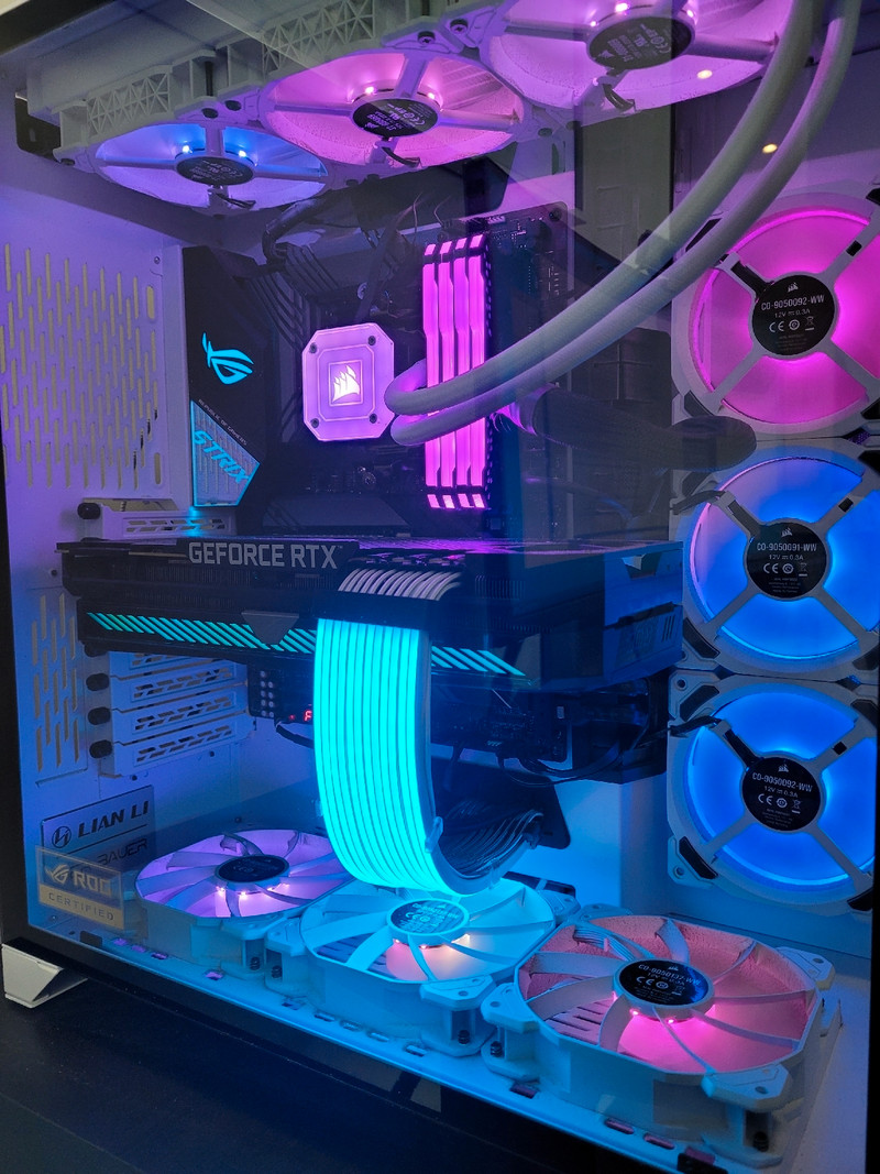 Lian Li Strimer Plus Triple 8 Pin System Components City of Toronto Kijiji