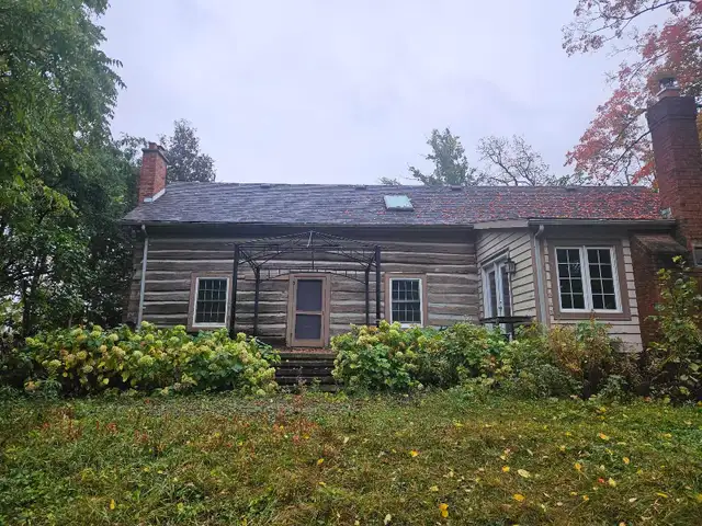 1850's Log Cabin