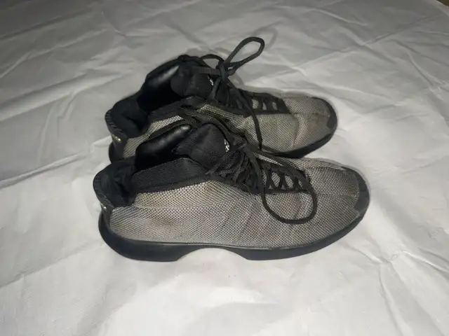Adidas Crazy 1 Kobe Bryant Playoffs Sz10 Black Grey 2014 G99416 in Men's Shoes in Guelph - Image 2