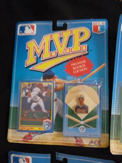 *Great set for Jays fans! *Made in 1980 *John Olerud - rookie, Fred McGriff and Tony Fernandez *If i...