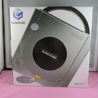 Nintendo GameCube Limited Edition Platinum