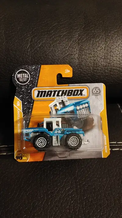 2018 Matchbox MBX construction 14/20 Acre Maker short blister , View more