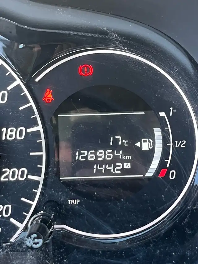 Nissan Versa Note 2015 604128133587947528